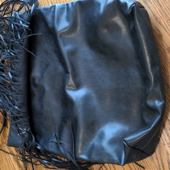 Victoria's Secret fringe tote - Picture 4 of 6